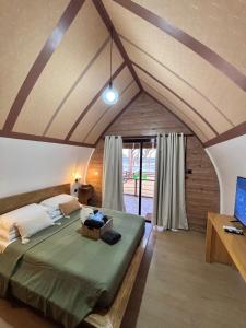 Kubotique Beachfront Staycation