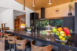 Contemporary on Evergreen