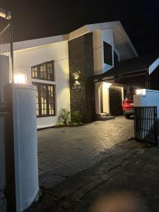 Asramom Home