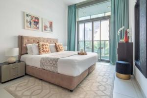 Frank Porter - Panoramic Tower