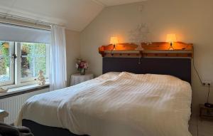 Cozy Home In Ermelo With Wifi