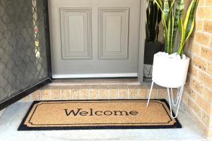 LIVING LUX Ballarat, Modern 2BR Home with Garden, Free Parking