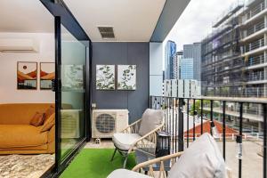 The Green Nest - Free Parking & Balcony