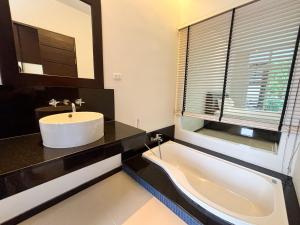 3 BR Oxygen Pool Villa 271-26