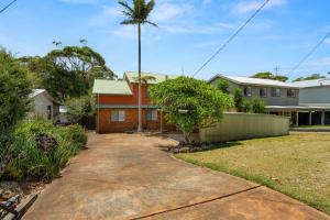 Manyana Joyful Escape