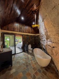 Tràng An Valley Retreat