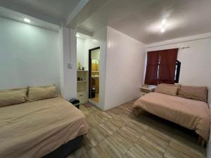 Andrew & Marys Lodging House