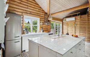 Lovely Log House On Møn