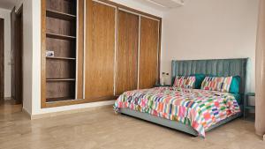 Premium 3 Bedroom Apartment with Private Suite & Cozy Terrace