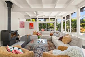 Palmgrove Mid Century Modern House, Avalon Beach