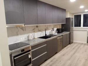 Esmeralda house apartamento espaçoso para 8 com garagem privada, Braga