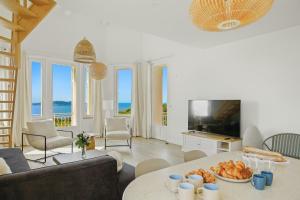 Sea View Duplex At Giens Peninsula