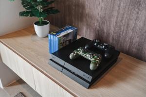 Stylish Muji Inspired Lumi Tropicana Apartment with KL Skyline View PS4 Console and Board Games B-22