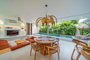 Athena and Coco - Tropical Bliss 3BR Villas in Uluwatu
