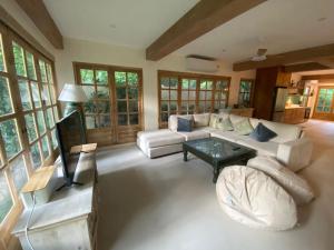 Santi Villa Wat Seree