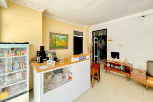 Perdana Kasih Hotel Pemuda Klaten Mitra RedDoorz