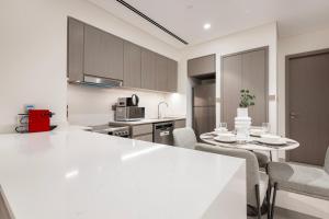 Grande Residence, Downtown - 1 Bedroom Apartment - Allsopp & Allsopp