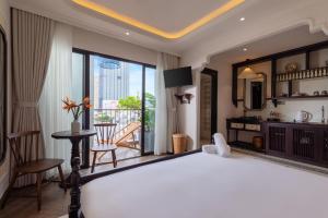 Seahorse Tropical Natalie Da Nang Hotel by Haviland