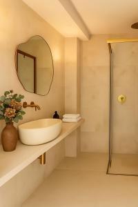 Hotel Boutique Petit París