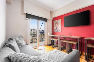 Diakou 38 Sunny cozy 3bd apt just a min away to Acropolis