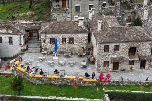 Ikojenia Traditional Lodge