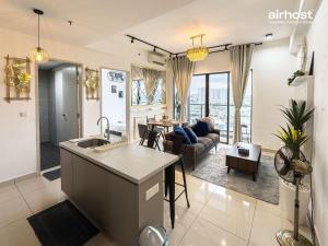 Trion @ KL by Airhost