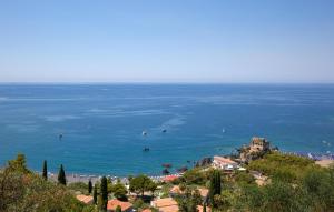 2 Bedroom Stunning Home In San Nicola Arcella