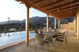 Costa del Sur Luxury Living Villas