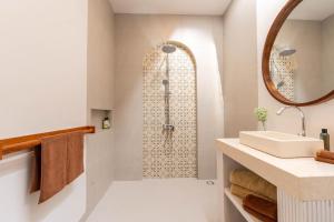 EnyaVillas 5 Brand New - Boutique Mediterranean