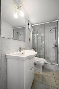 Sunny penthouse in Koukaki - Next to Acropolis