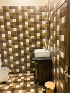 Hotel Woodcrest Zirakpur