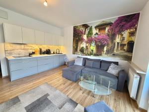 Modlinska Residence by JumpInHere