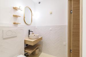 62 CARNOT LOT 2 - Un havre de paix climatise avec jardin et jacuzzi