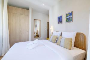 62 CARNOT LOT 6 - Appartement renove - climatise - 2 chambres suites