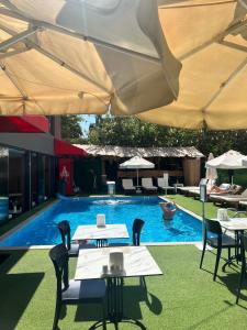 Wolf Of The City Hotel & Spa