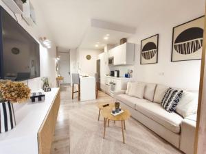 Bernardo de la Torre 2B