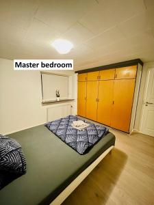 White Pearl, Beach & lalandia 2 min drive,free parking, Fastest Fiber Internet