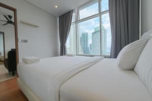 Sky suites KLCC By Comfortable Stay