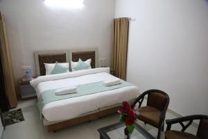 Hotel Yog Tapovan