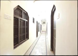 Hotel Shree Rameshwaram Guest House Near byTemple