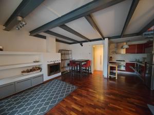 Two-Level Milan Home Ca Granda