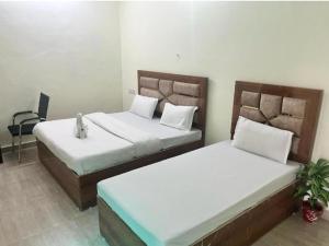 Hotel Shree Rameshwaram Near by All Temple
