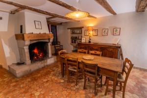 LOustal du Larzac, gîte en Aveyron