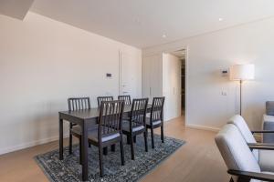 Prata Riverside XXV by Innkeeper