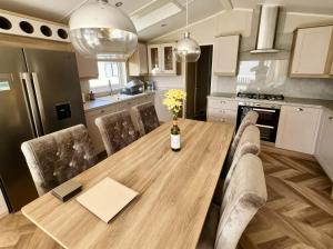 Ocean Edge Leisure Park - Holiday Accommodation 21286