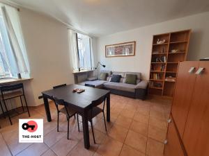 Cozy Central Apartment in Monza