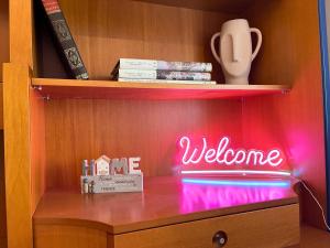 Entire-Floor 2BR Penthouse with 2 Huge Balconies & Free Parking