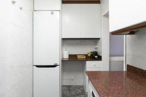 Centric Apartment with Balcony