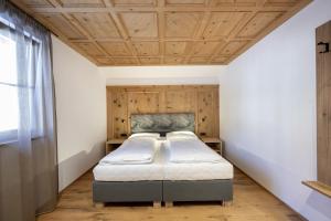 Tieja Panoramic Lodge