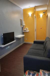 Male City Stay